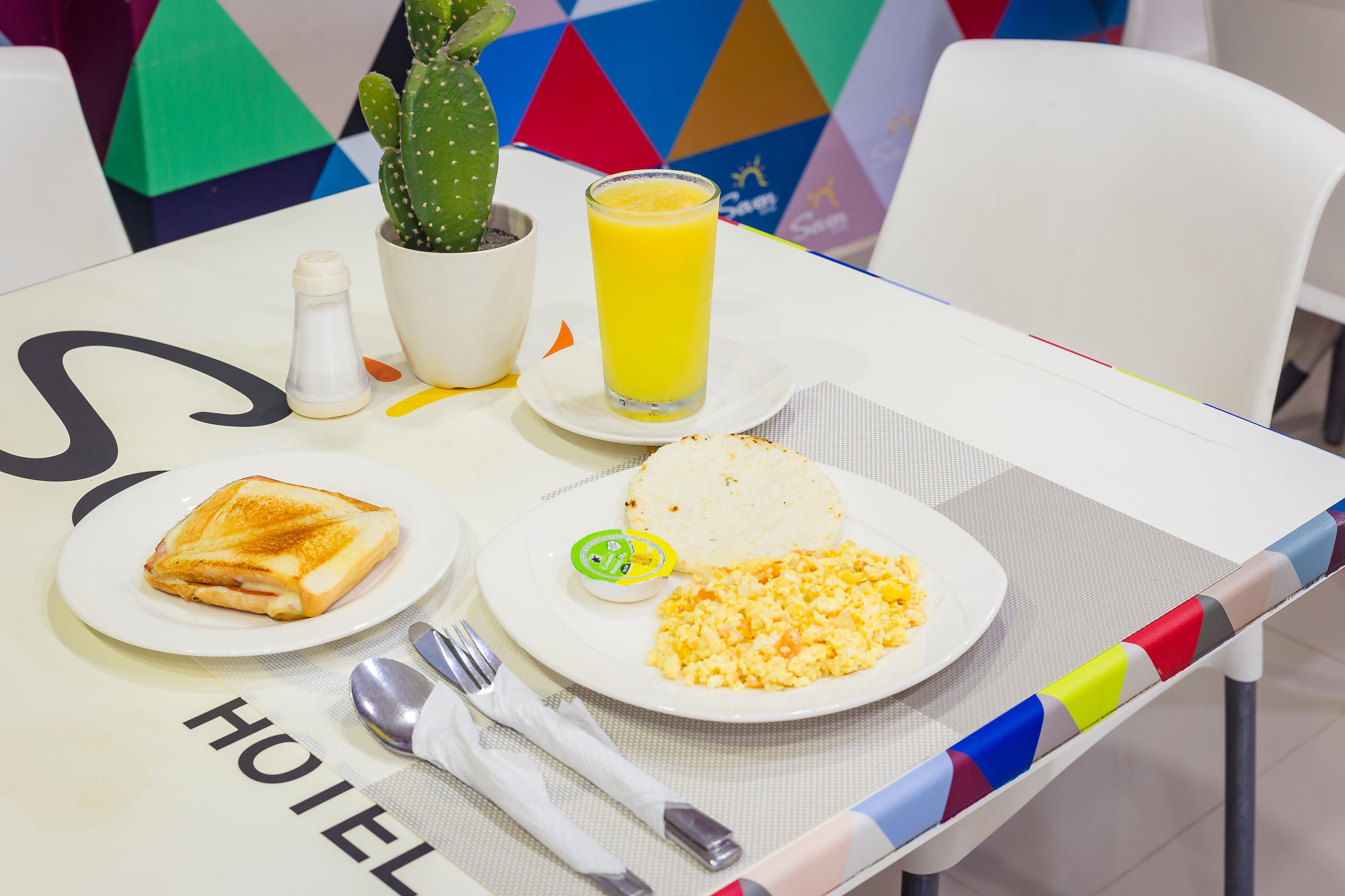 Hotel Seven Montería Zewnętrze zdjęcie